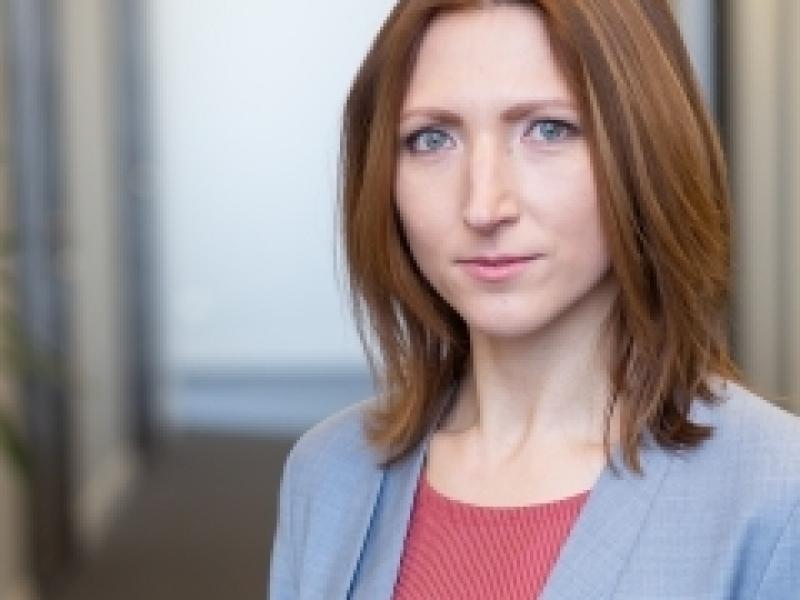 Должен ли работодатель знать, где работает работник?