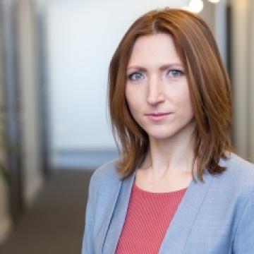 Должен ли работодатель знать, где работает работник?