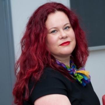 Tests - Kā aprēķināt algu, ja katru mēnesi ir cits nostrādāto stundu skaits?