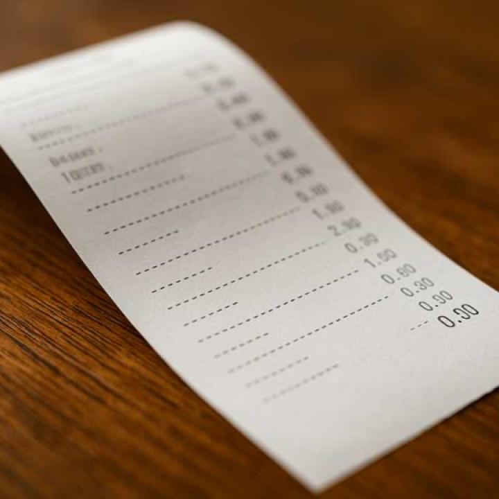 No 1.septembra Igaunijā čeki vairs nav obligāti