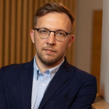 Kā izvērtēt, vai uzņēmums ir būtisko vai svarīgo pakalpojumu sniedzējs