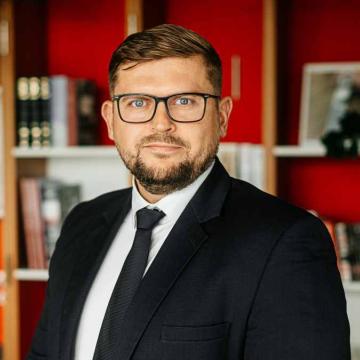 ASV dolāra vērtības kritums – kuriem uzņēmumiem jābūt īpaši modriem?